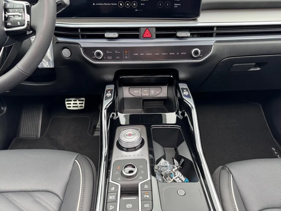 Kia Sorento 1.6 T-GDi Plug-in Hybrid 4WD ExecutiveLine 7p | Bel voor info | 253 pk | Head-up display | Nu €3000 Inruilpremie!