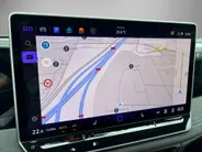 Volkswagen Tiguan 1.5 eHybrid R-Line Edition Massagefunctie · Camera + Parkeersensoren