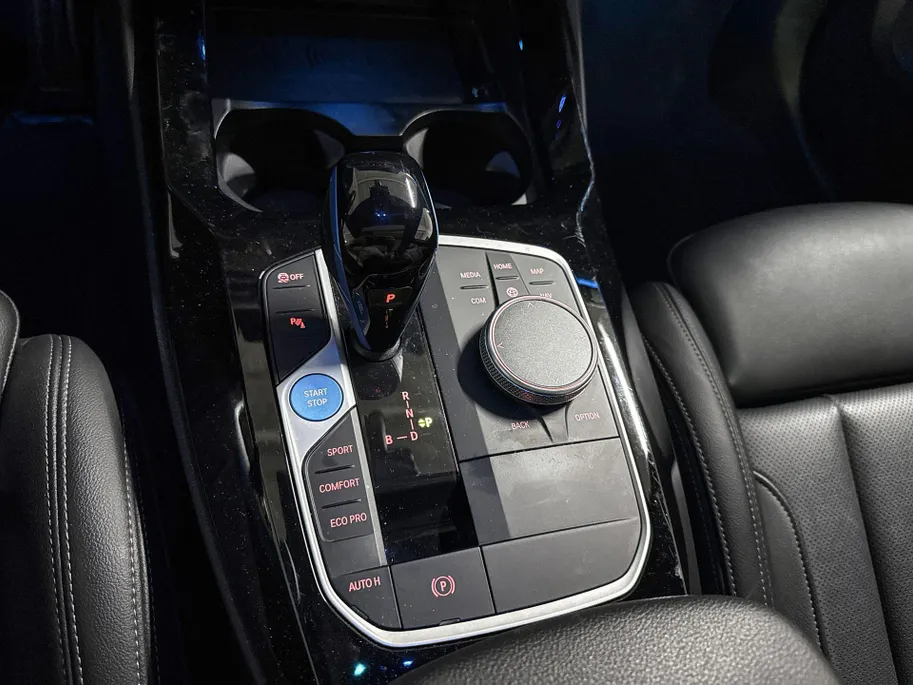 BMW iX3 Executive