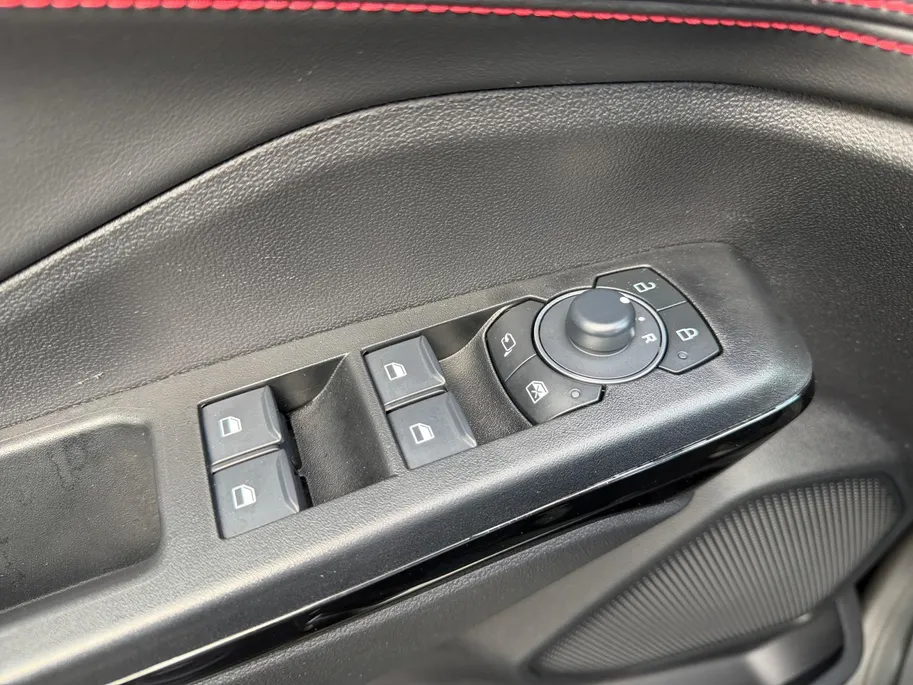 Ford Puma 1.0 EcoBoost Hybrid ST-Line X | Automaat | Panoramadak | Adapt. Cruise Control | 360 Graden Camera | Bliss | Winter Pakket | B&O Premium Audio | Draadloze Oplader | Apple Carplay & Android Auto | Fabrieksgarantie |