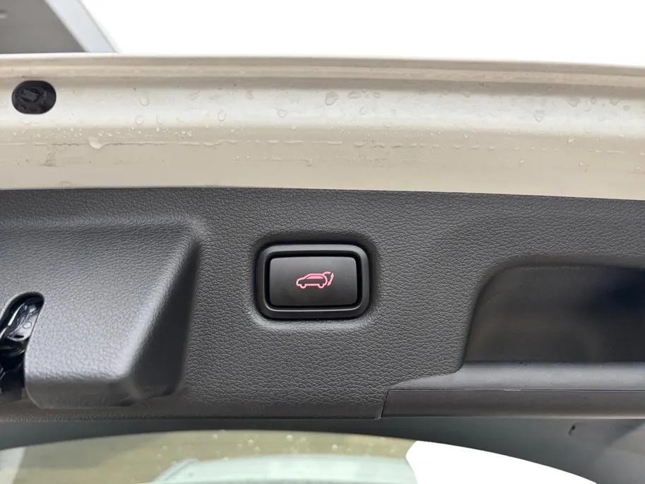 Kia Ceed Sportswagon 1.0 T-GDi DynamicPlusLine | Stoel- en stuurverwarming | Elektrisch bedienbare achterklep | Parkeersensoren voor- en achter | Achteruitrijcamera | Apple/Android Carplay | Navi | Cruise Control