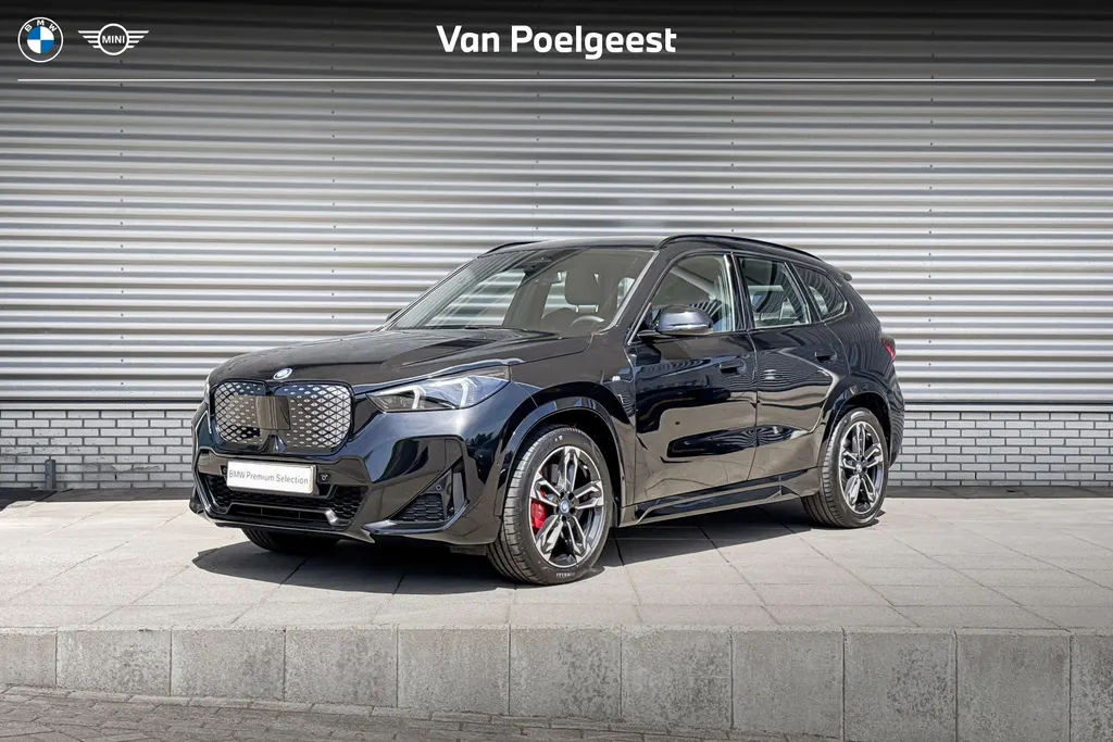 BMW iX1 eDrive20 67 kWh