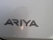Nissan ARIYA Evolve 66 kWh | 22KW Lader| Afneembare trekhaak| Apple carplpay& Android auto| 360grd Camera| Stoelverwarming en verkoeling| Elektrisch verstelbare stoelen| Luxe bekleding| Dealer onderhouden|