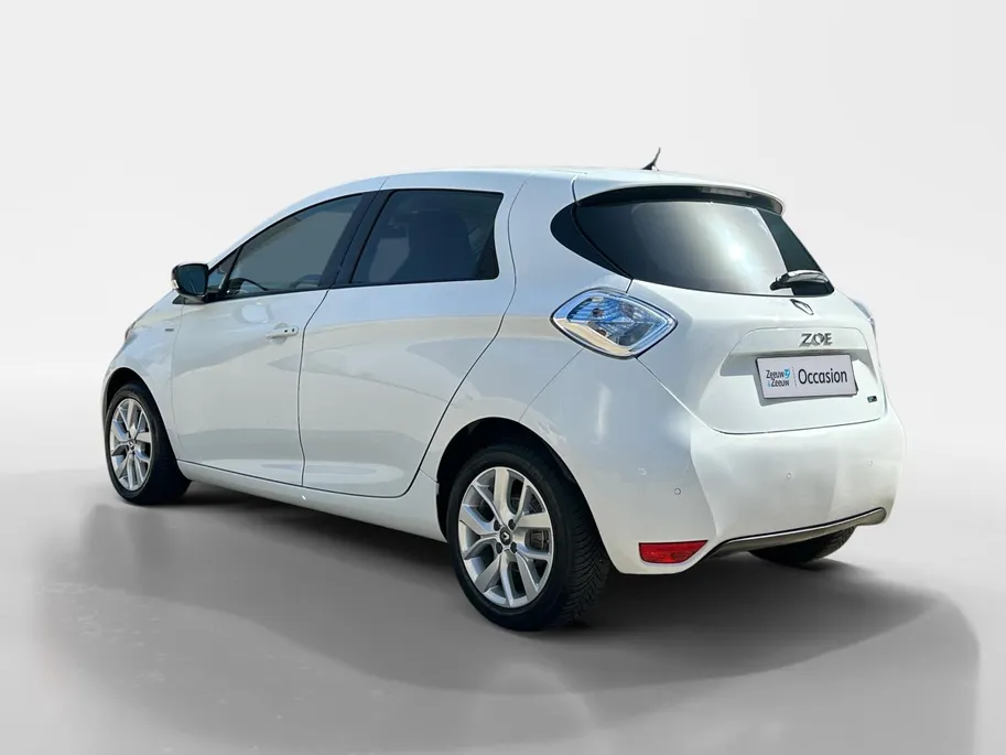 Renault ZOE R110 Limited 41 kWh | Koop Accu | SOH 92.2% | Parkeersensoren | Cruise & Climate Control | Stoelverwarming | Bluetooth | Navigatie | 12 Maanden BOVAG Garantie