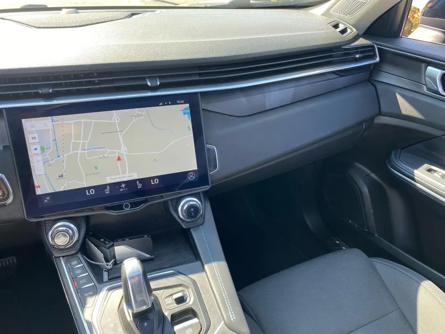 Lynk & Co 01 1.5 PHEV 260pk Plug-In Hybride (70 km elektrisch) | Panodak | CarPlay | Memory | LED | Etc.