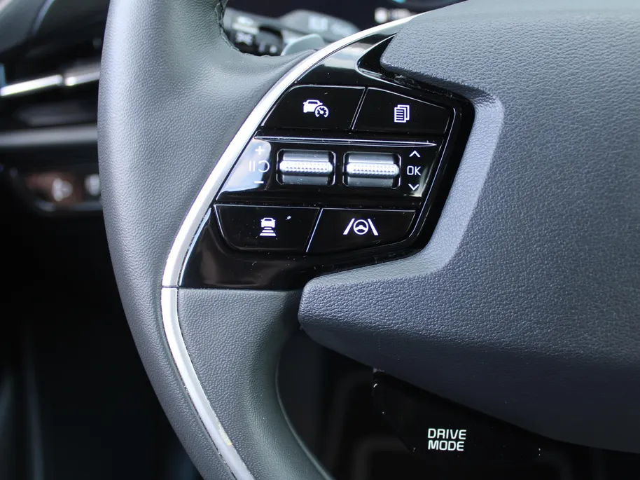Kia Niro 1.6 GDi Hybrid DynamicLine | Camera | Clima | Cruise | Navi | 16' LM | Keyless | Apple Carplay/Android Auto |