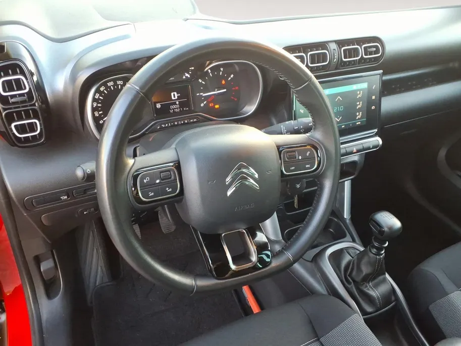 Citroën C3 Aircross 1.2 PureTech S&S Shine | Trekhaak | LMV | Navigatie | 1 jaar garantie