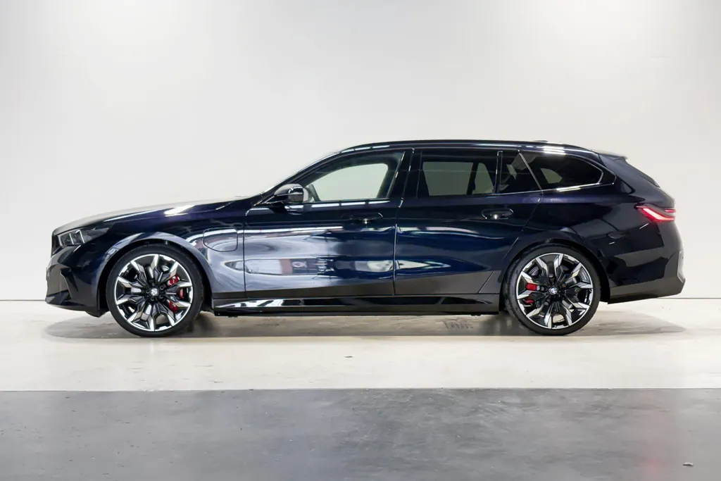 BMW 5 Serie Touring 550e xDrive Innovations Pack M Sportpakket Pro