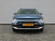 Kia Niro 1.6 GDi Hybrid DynamicPlusLine | Trekhaak | Stuur-/stoelverwarming | Schuifdak | Camera | Cruise adapt. | Clima | HUD | LED | 16" LM |