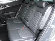 Kia Sportage 1.6 T-GDi Plug-in Hybrid AWD GT-PlusLine | Stoelverwarming + ventilatie | Schuifdak | Camera rondom | Elek. stoelverstelling + achterklep | 19' LM |