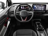 Volkswagen ID.5 GTX 299pk 77 kWh · SOH 92,5% · Apple/Android Car Play · Navigatie · Wegklapbare Trekhaak · Stoelverwarming · IQ.Light · 21'' Inch ·