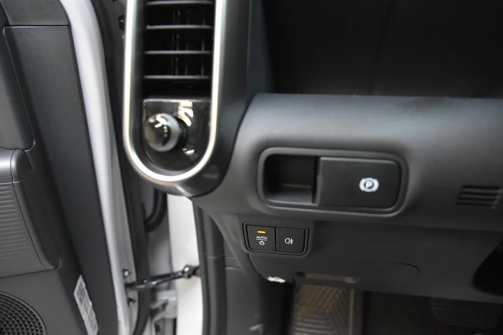 Hyundai IONIQ 3 42 kWh 147pk Vision I 750,= introductie voordeel