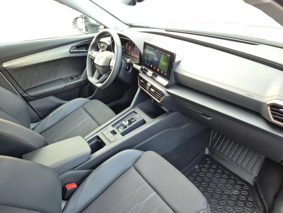 CUPRA Formentor 1.4 e-Hybrid Business | Cruise Control | Climate Control | Stoelverwarming | Stuurverwarming | Parkeersensor | Trekhaak |