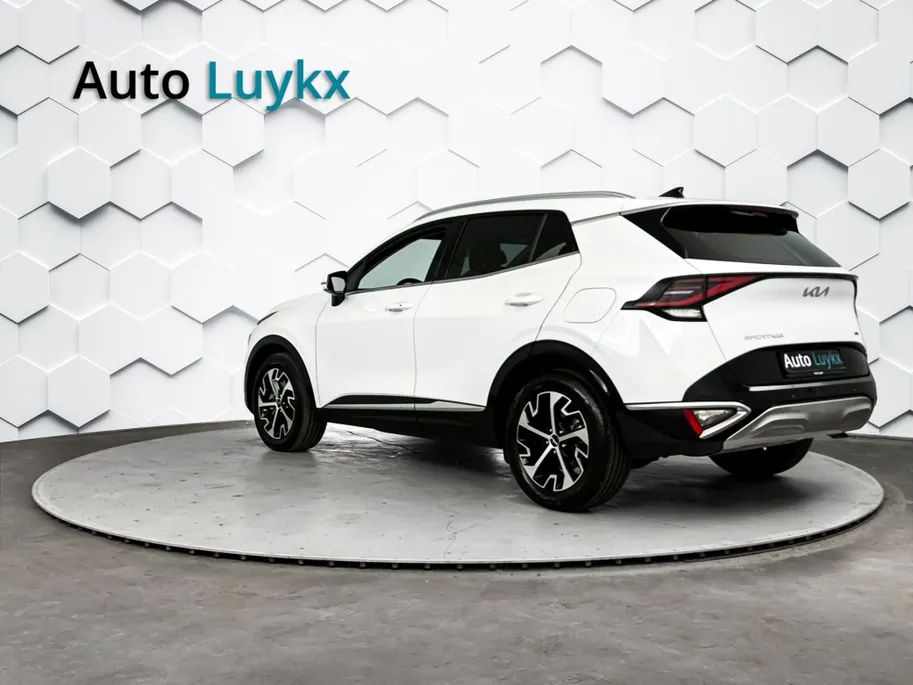 Kia Sportage 1.6 T-GDI HEV DynamicPlusLine Automaat | Half Leder | Elektrische Stoelen | 18'' L.M. Velgen