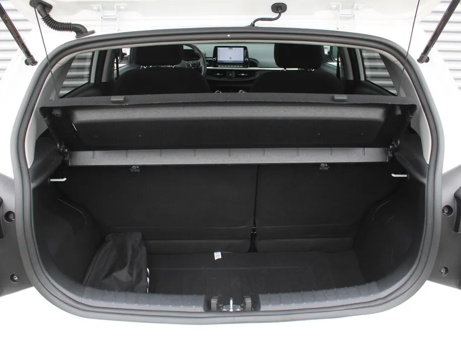Kia Picanto 1.0 DPI AMT ExecutiveLine | Stuur-/stoelverwarming | Camera | Draadloze telefoonlader | LED | 15' LM | Clima | Cruise | Navi | Automaat |