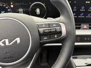 Kia Sportage 1.6 T-GDi PHEV DynamicPlusLine Schuifkantel dak | Stoel & stuur verwarming | Apple CarPlay & Android Auto | Fabrieksgarantie t/m 6-2032 | NAP