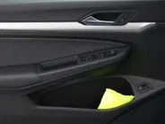 Volkswagen Golf Life Edition 1.5 eHybrid 204 PK 6 versn. DSG · Achteruitrijcamera · Draadloze telefoonlader · Comfort pakket ·