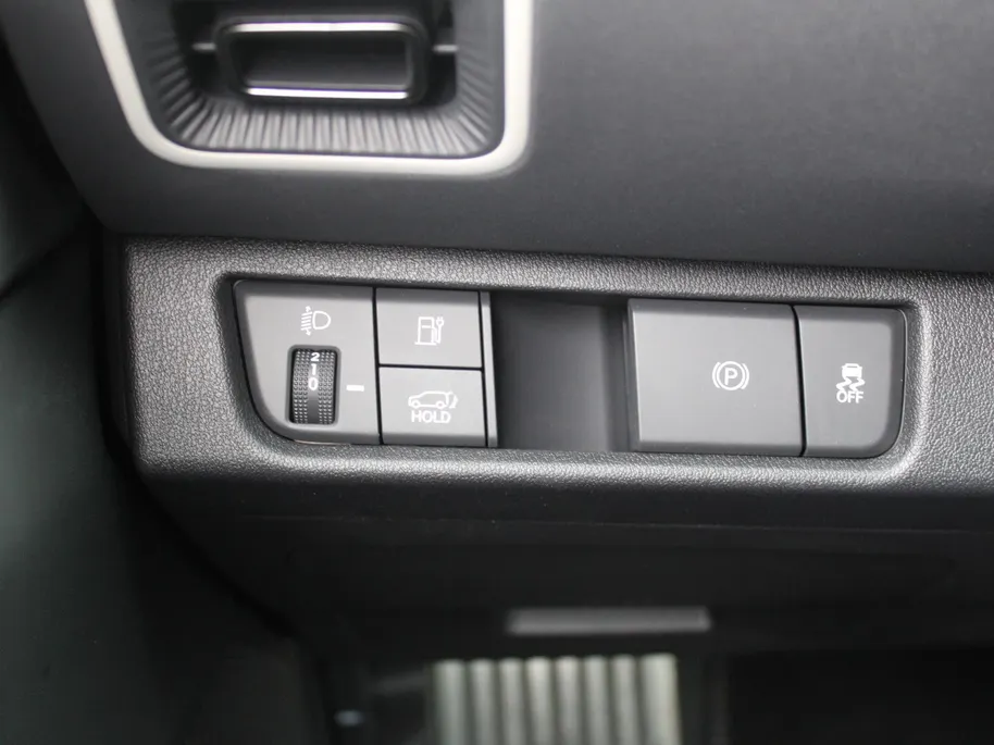 Kia EV5 GT-PlusLine 81.4 kWh | Schuifdak | Stuur-/stoelverwarming + ventilatie | Warmtepomp | 360 Camera | Elek. stoelverst. | Leer | HUD | LED | 19" LM |
