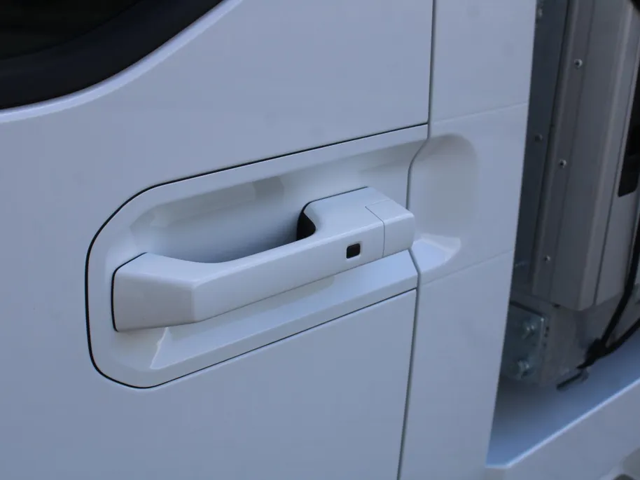 Kia PV5 Essential 51.5 kWh Kipper | Nu in de showroom! |