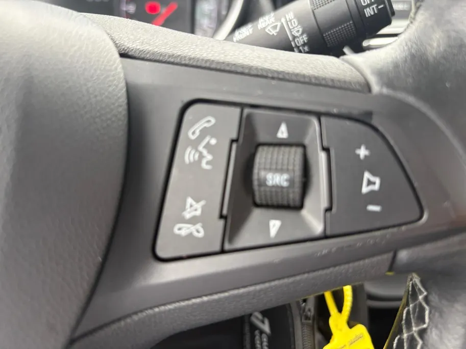 Opel KARL 1.0 ecoFLEX Innovation |Innovation+pakket| Apple Carplay/Android Auto| climate controle| Dakspoiler| 12 maanden Bovag garantie|