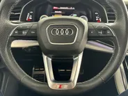 Audi Q8 55 TFSI-e quattro S-Line | Panoramadak | Luchtvering | 21'' L.M. Velgen | SoH 100%