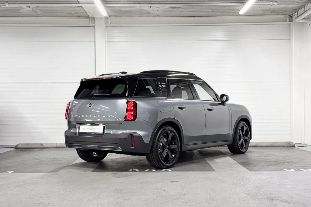 MINI Countryman Electric E John Cooper Works M