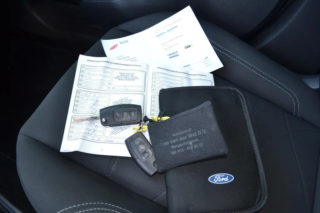 Ford Fiesta 1.0 80PK TITANIUM|22.729KM|AIRCO|CRUISE
