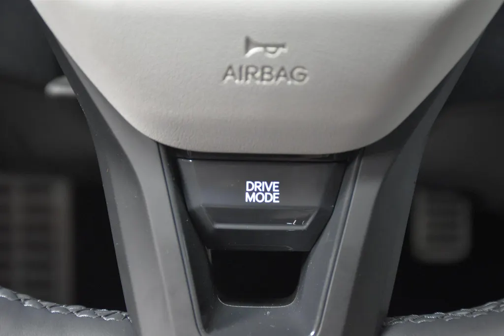 Kia K4 1.0 T-GDi MHEV 115pk DCT7 GT-Line Launch Edition (schuifdak)