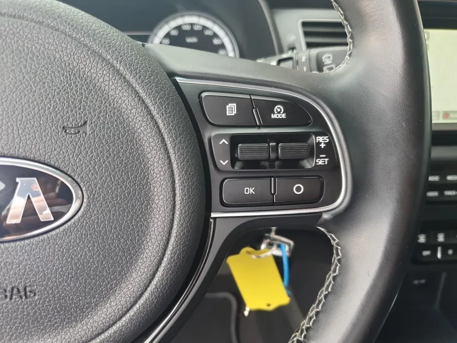 Kia Niro 1.6 GDi Hybrid DynamicLine | Navigatie | Camera | Climate control | Cruise control | Apple Carplay / Android auto | Verbruik 1 op 20!