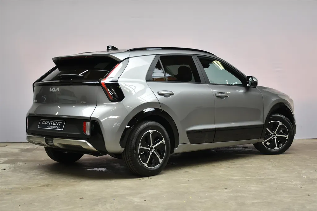 Kia Niro 1.6 GDi Hybrid 138pk DCT6 DynamicPlusLine Snel leverbaar!
