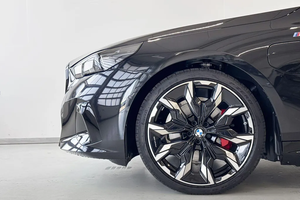 BMW 5 Serie Touring 530e M Sport Edition Innovation Pack