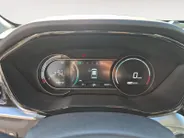 Kia e-Niro DynamicPlusLine 64 kWh | Airco | Navi | Camera | Stoelverwarming | Stuurverwarming | Schuifdak |