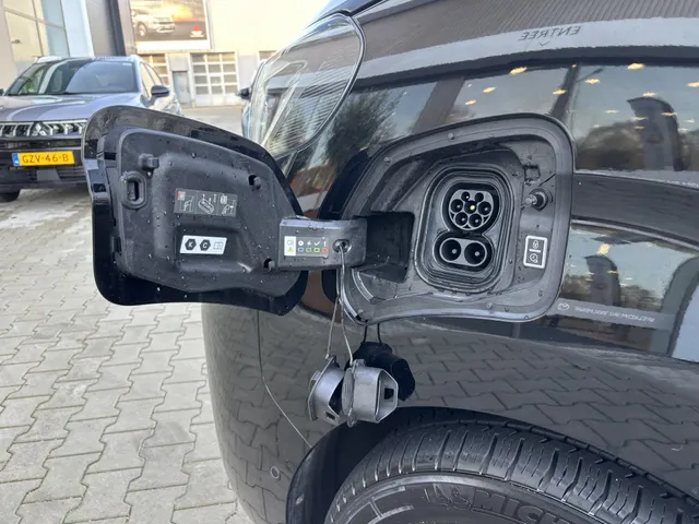 Toyota ProAce Electric Worker Professional 75 kWh | Betimmering | Lm Velgen