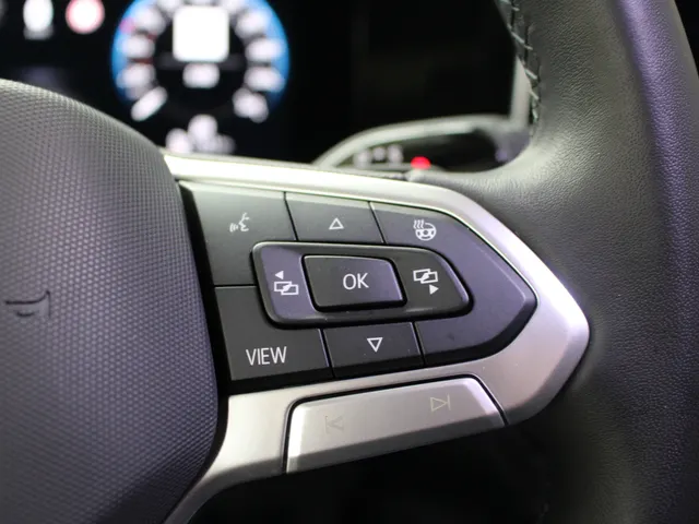Volkswagen Passat Variant 1.5 eHybrid Business Trekhaak | Navigatie | Stoelverwarming | Head-Up Display |