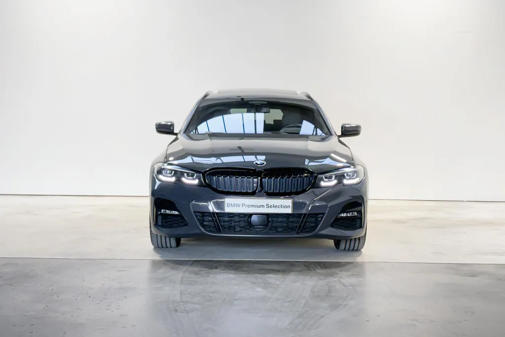 BMW 3 Serie Touring 330e High Executive Model M Sport