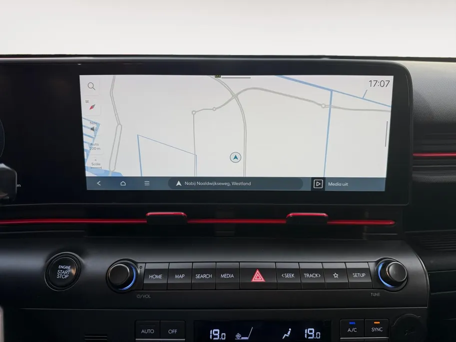 Hyundai Kona 1.6 GDI HEV N Line | Navigatie | Apple Carplay/ Android Auto | 360camera | Stoelverwarming & stoelventilatie | Elektrisch verstelbare stoelen |