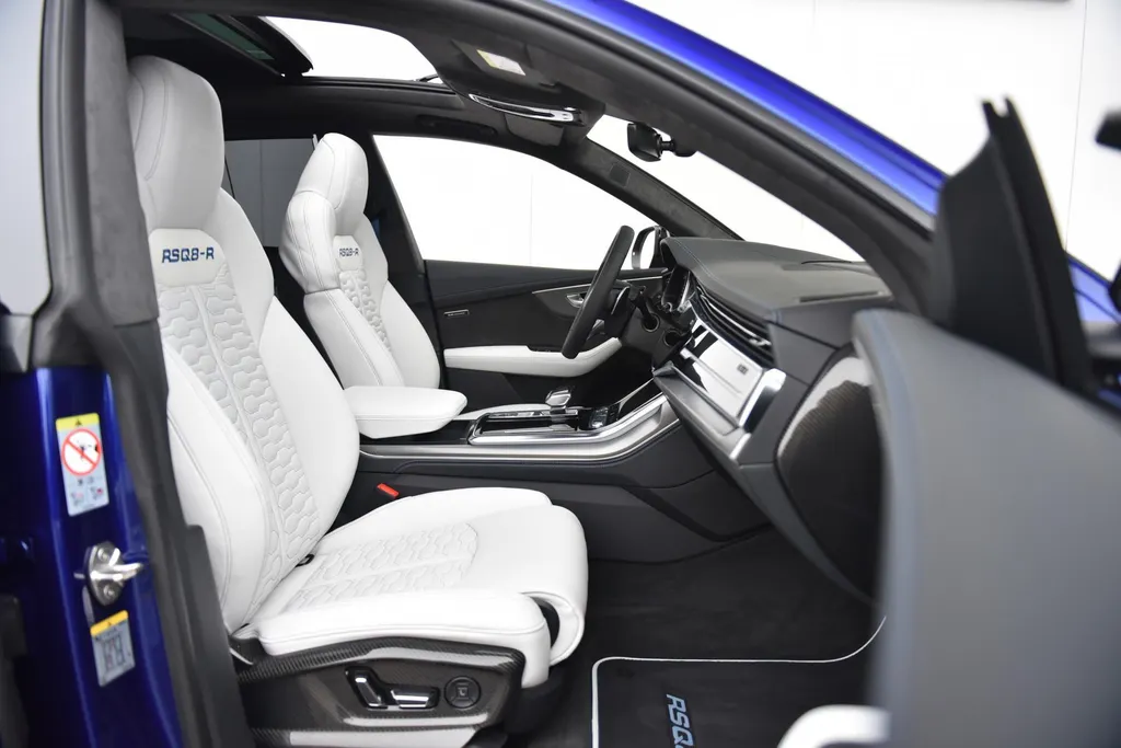 Audi RSQ8-R ABT 740PK QUATTRO