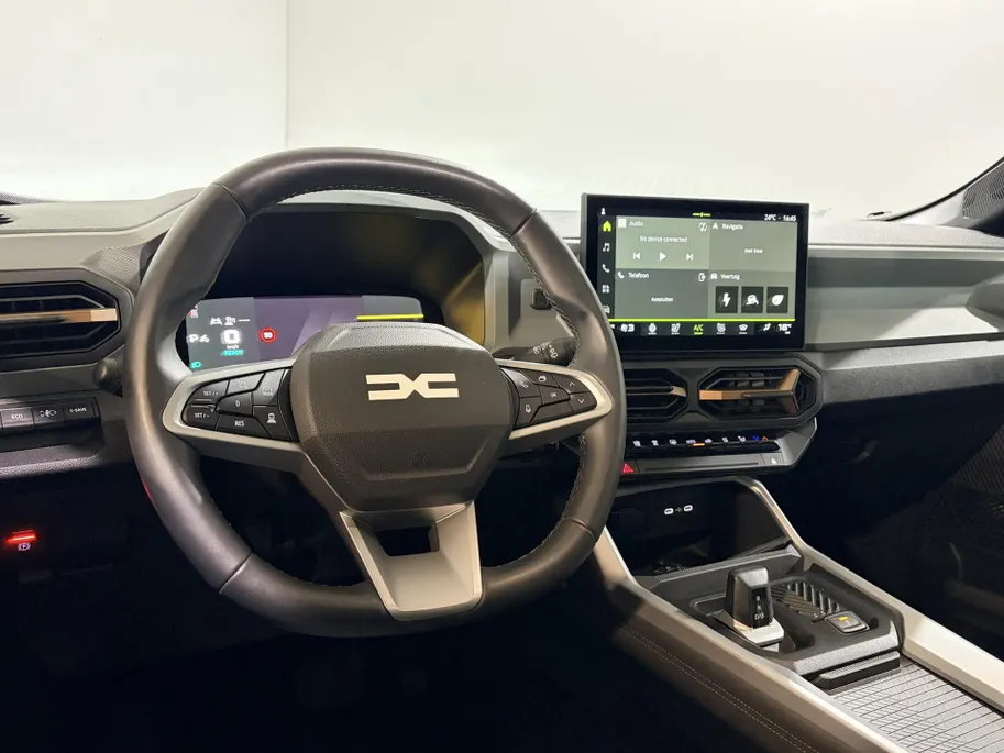 Dacia Bigster 155PK Hybrid Extreme Automaat | 1e eigenaar | 360 Camera | Stoelverwarming | Adaptive Cruise Control | Schuif/Kantel Dak | Climate Control | Apple CarPlay/Android Auto | Digital Cockpit |