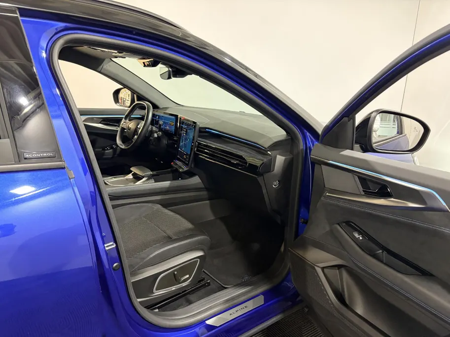 Renault Austral 200PK E-Tech hybrid Iconic Esprit Alpine Automaat | 1ste Eigenaar | 4-Control | Massagefunctie bestuurdersstoel | Voorruit Verwarming | Stoel & Stuurwiel Verwarming | 360 Camera | Parkeersensoren | Apple Carplay/Android Auto |