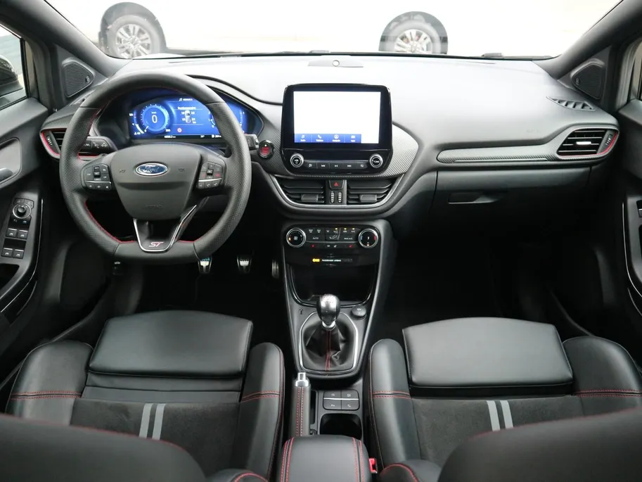 Ford Puma 1.5 EcoBoost ST-X 200pk | Driver Assistance Pack | NAV | Camera | Winter Pack