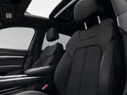 Audi e-tron 55 408pk Quattro S edition 95 kWh · SOH 97,1% · Panoramadak · Camera · Luchtvering · Zwart Optiek Plus · 21'' Inch ·