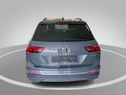 Volkswagen Tiguan 1.4 TSI 245pk DSG eHybrid Life Business · Apple/Android Car Play · Wegklapbare Trekhaak · Navigatie · P-Sensoren · Stoel-& Stuurverwarming · 17'' Inch ·