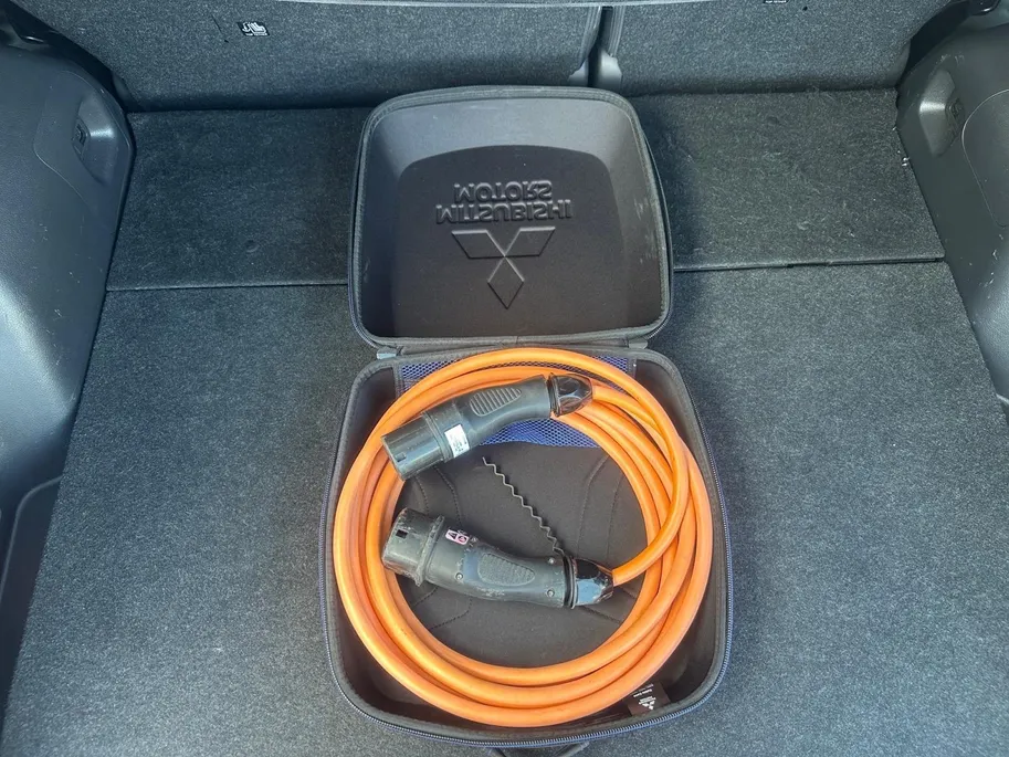 Mitsubishi Eclipse Cross 2.4 PHEV Intense | Carplay | Camera | Trekhaak | Stoel verwarming | Garantie 2031 |