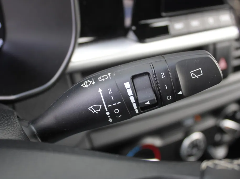 Kia Picanto 1.0 DPI DynamicLine | 14' LM | Airco | Cruise | Navi | Camera | Apple Carplay/Android Auto |