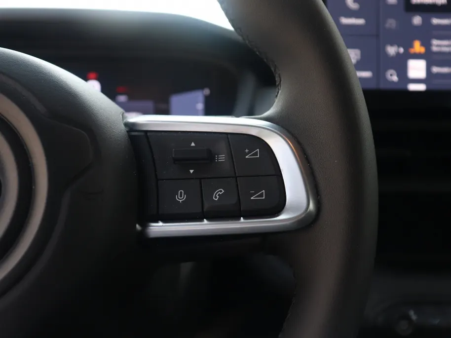 Jeep Avenger 1.2 Turbo 100 PK Altitude | Navi | Carplay | JBL | 17'