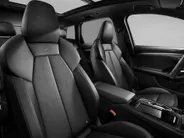 Audi Q6 e-tron S edition 83 kWh 252 PK · Adaptieve luchtvering · Glazen panoramadak · Trekhaak elek. wegklapbaar