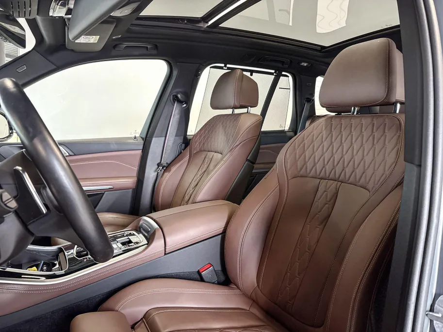 BMW X5 xDrive50e Launch Edition Innovation Pack