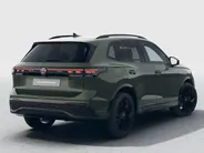 Volkswagen Tiguan R-Line Edition 1.5 eHybrid 204 PK 6 versn. DSG · Black Style Pakket · Panoramaschuif-kanteldak · Trekhaak inklapbaar, met elektrische ontgrendeling, incl. aanhangermanoeuvreerhulp Trailer Assist · Prijs is inclusief inruilpremie ·