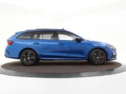 Škoda Octavia Combi 1.4 TSI 245pk DSG RS iV PHEV Business · Panoramadak · Apple/Android Car Play · P-Sensoren · Sfeerverlichting · 18'' Inch ·