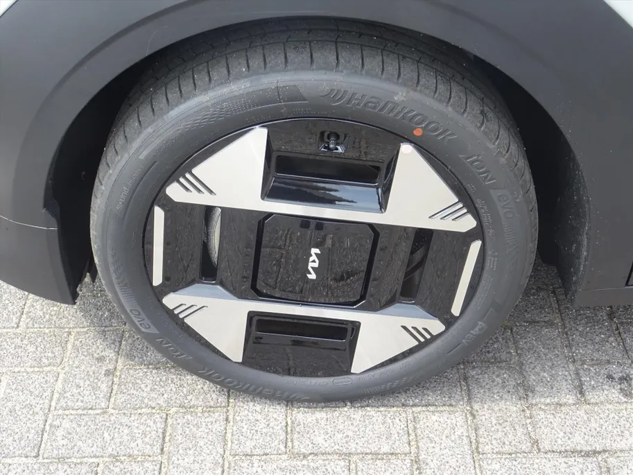 Kia EV3 58,3 kWh 204pk Plus Advanced